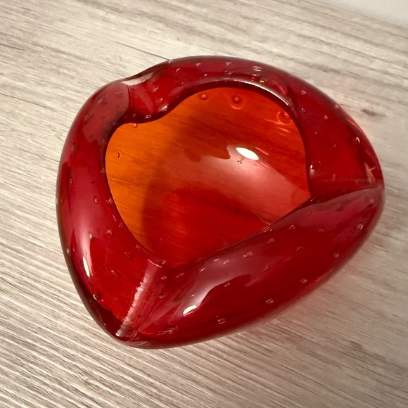 Vintage Red Italian Murano Ashtray With Controlled Bubble, Circa 1950’s - Picture 3 of 6